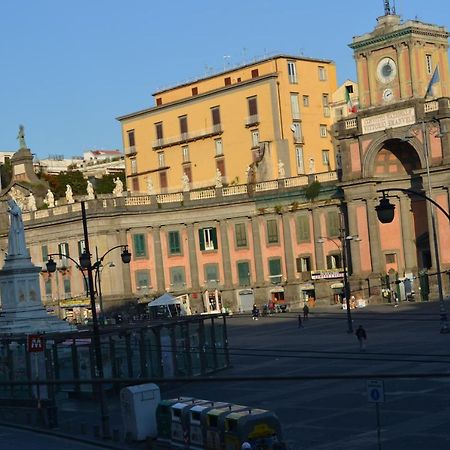 Questo Rinascimento Casa Brigitte Napoli Eksteriør billede
