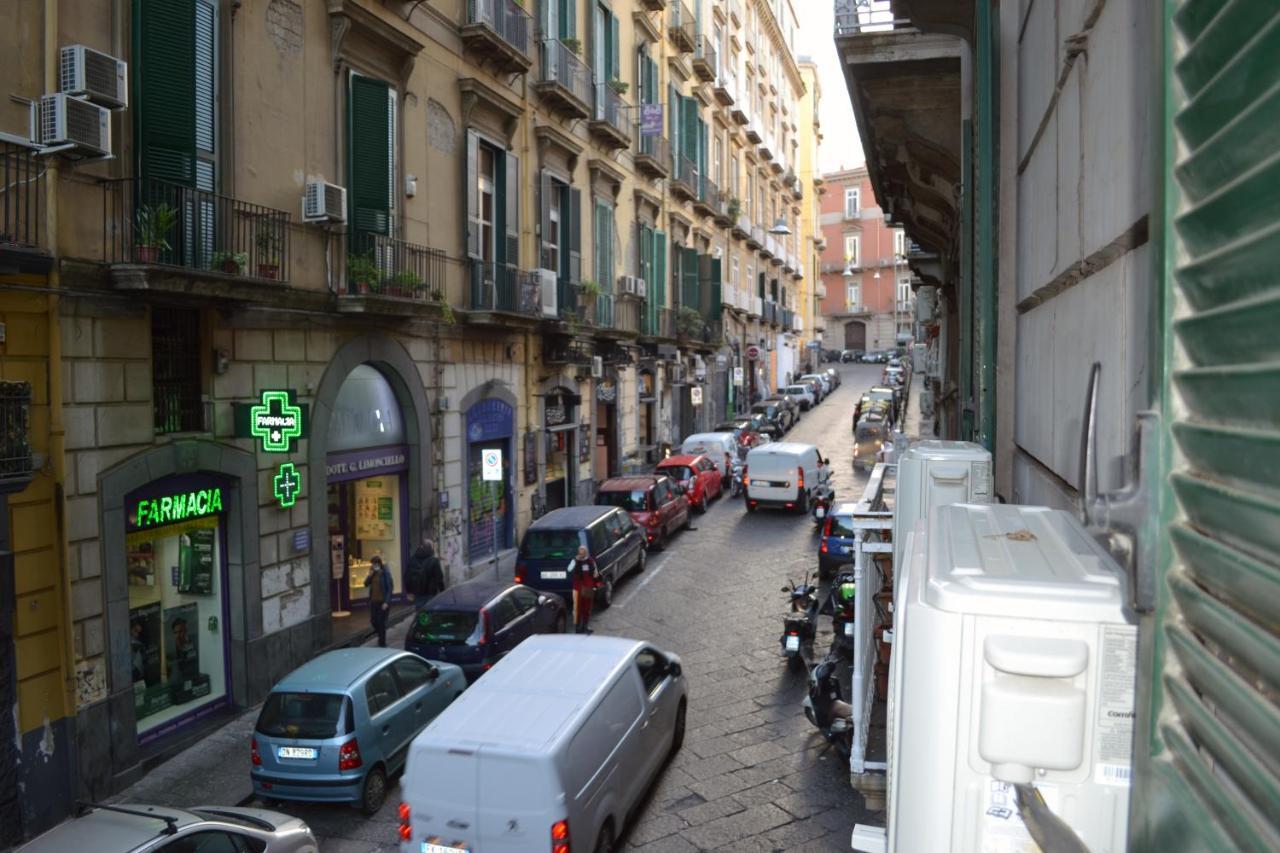 Questo Rinascimento Casa Brigitte Napoli Eksteriør billede