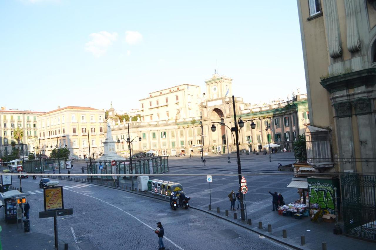 Questo Rinascimento Casa Brigitte Napoli Eksteriør billede