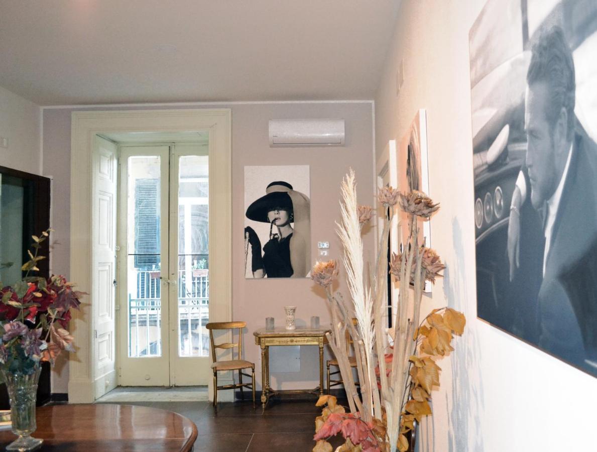 Questo Rinascimento Casa Brigitte Napoli Eksteriør billede