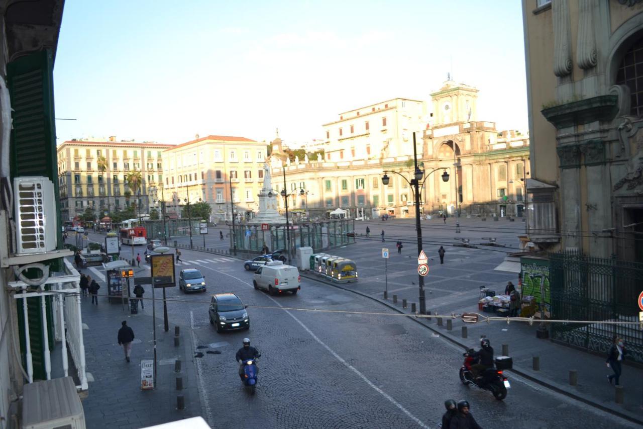 Questo Rinascimento Casa Brigitte Napoli Eksteriør billede
